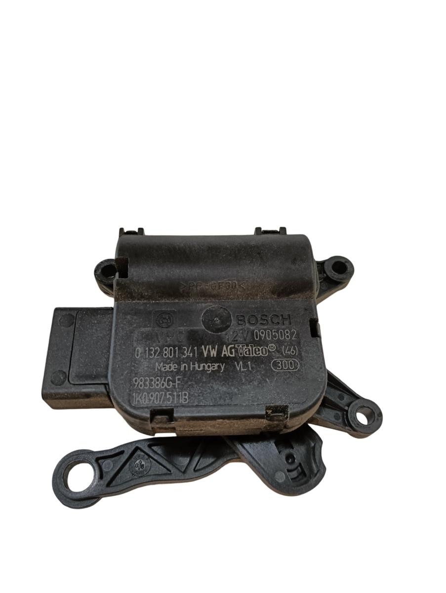 Motoras/actuator clapeta aer VOLKSWAGEN GOLF V 1K1 2003 - 2009 0132801341
