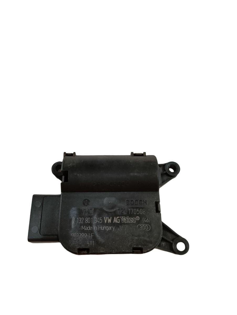 Motoras/actuator clapeta aer VOLKSWAGEN GOLF V 1K1 2003 - 2009 0132801345