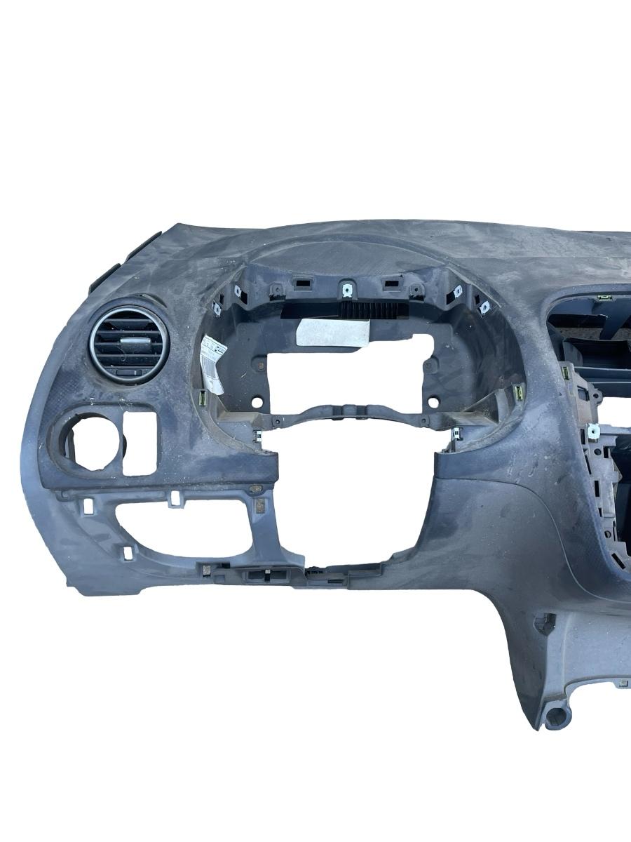 Plansa de bord  SEAT ALTEA XL 5P5, 5P8 2006 - > 5P0857067 – foto 2