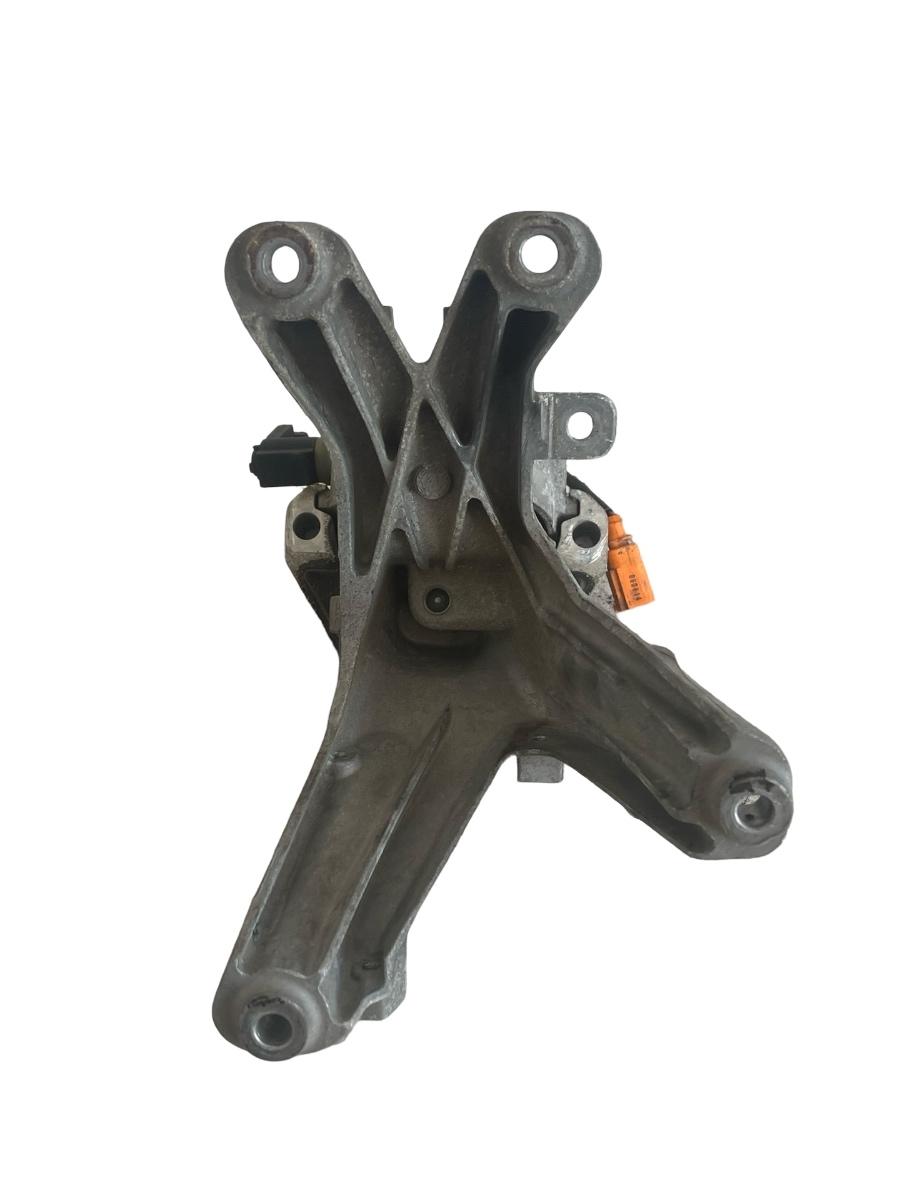 Suport dreapta motor AUDI A6/S6 IV Saloon 4G2, C7, 4GC 2010 - 2018 2.0 TDI CGL 8K0199308 – foto 3