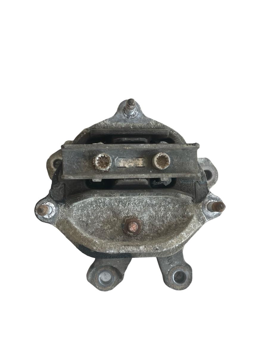 Suport tampon cutie de viteze AUDI A6/S6 IV Saloon 4G2, C7, 4GC 2010 - 2018 2.0 TDI CGL 4G0399115S