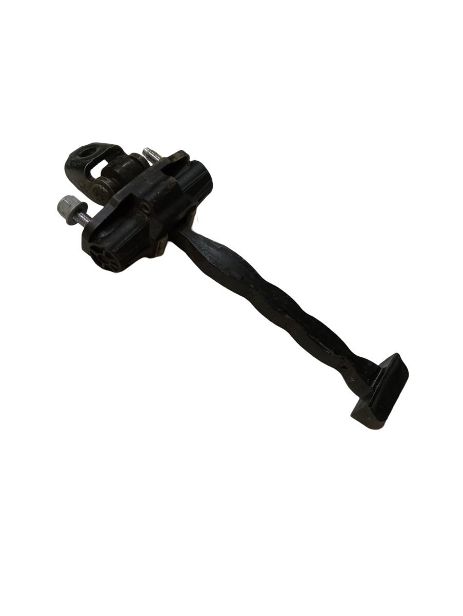 Opritor usa  dreapta fata FORD FOCUS III Saloon 2010 - >