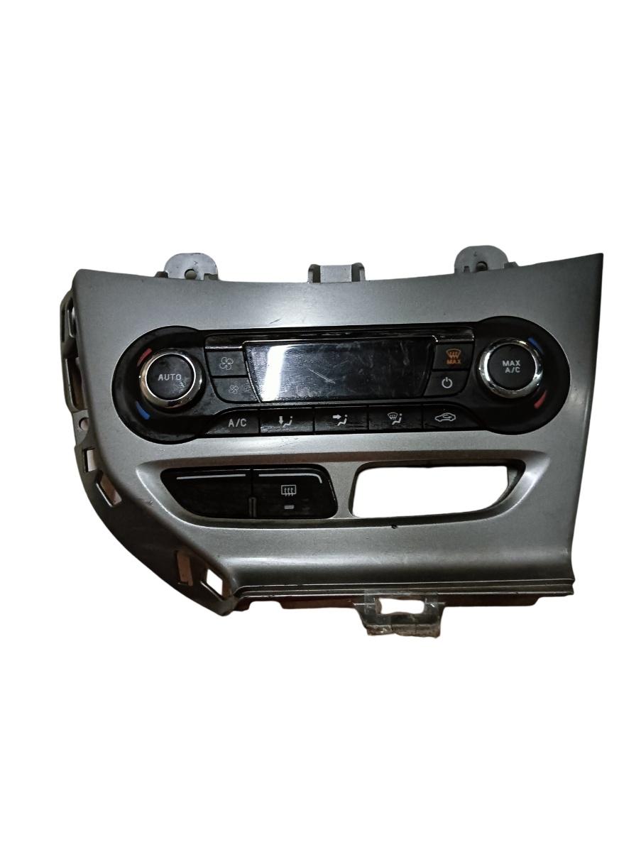 Climatronic  FORD FOCUS III Saloon 2010 - > Bm5t18c612cm