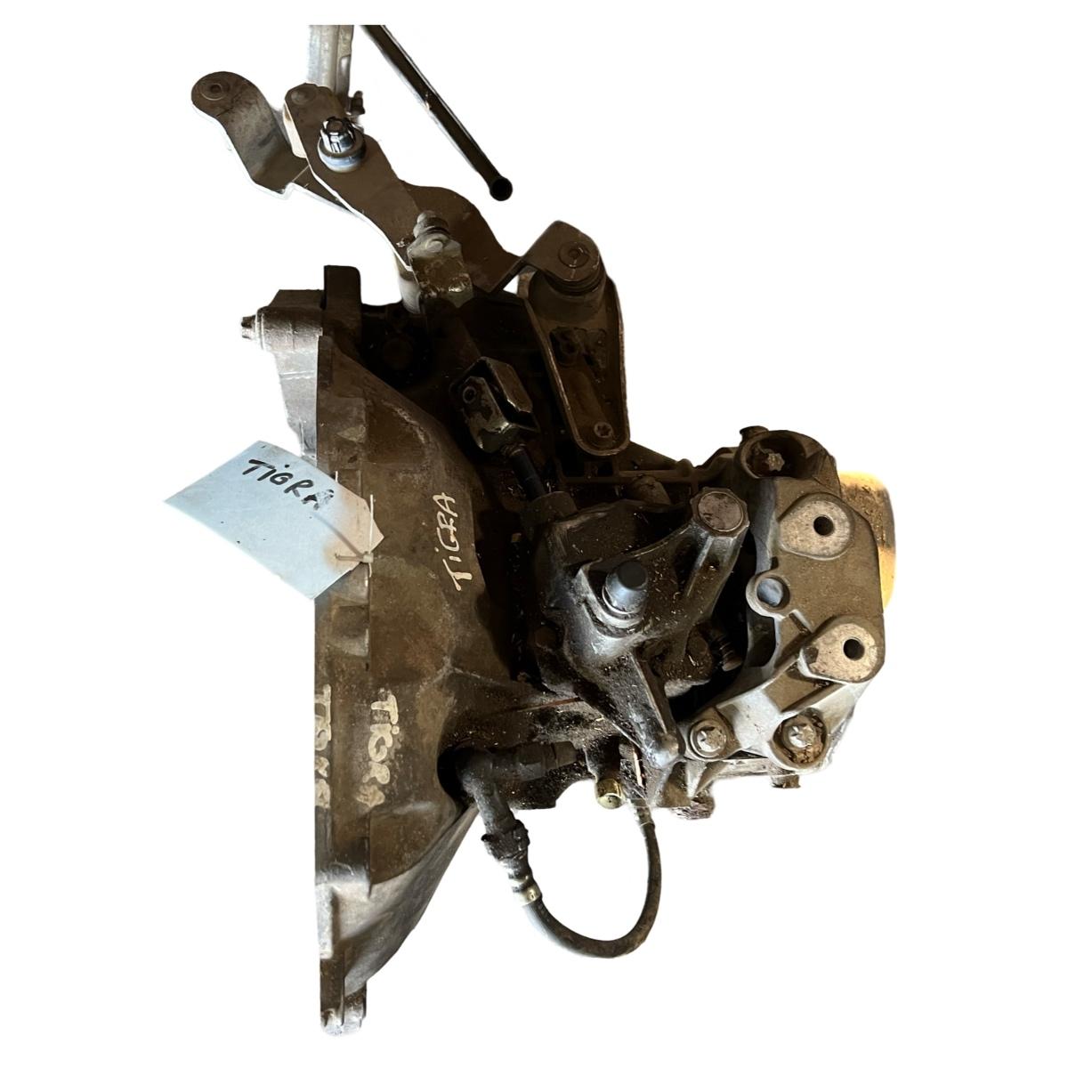 Cutie de viteze manuala 5 trepte Z14XEP an 2007 OPEL TIGRA TwinTop X04 2004 - 2010