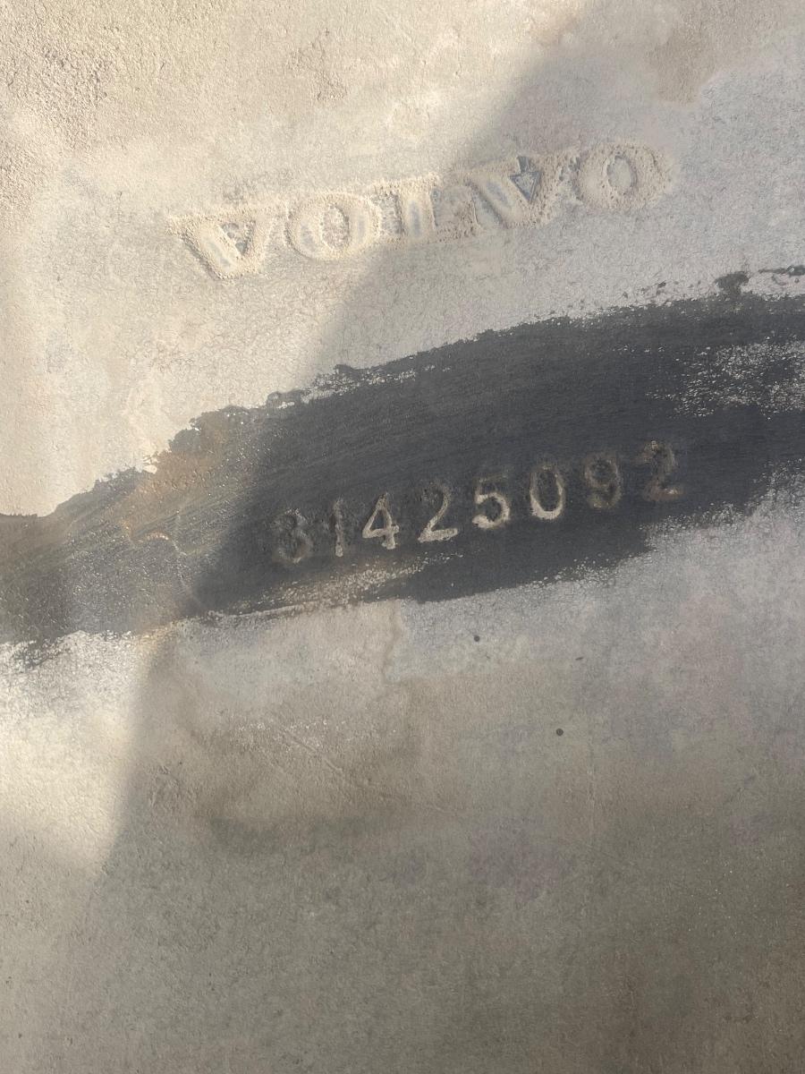 Scut de protectie motor VOLVO XC90 I 275 2002 - 2015 31425092 – foto 4