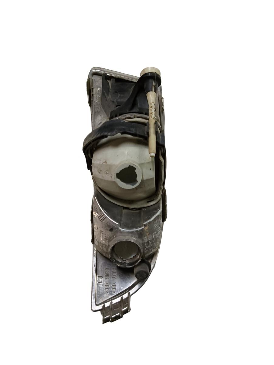 Proiector ceata  dreapta fata SKODA OCTAVIA II Combi 1Z5 2004 - 2013 1z0941700c