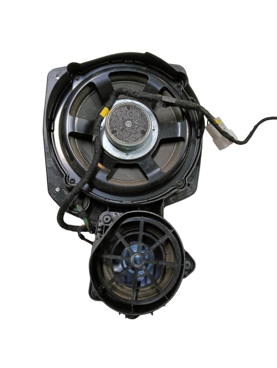 Boxa auto stanga fata MERCEDES-BENZ S-CLASS II W221, C215 2005 - 2013 A2218205802