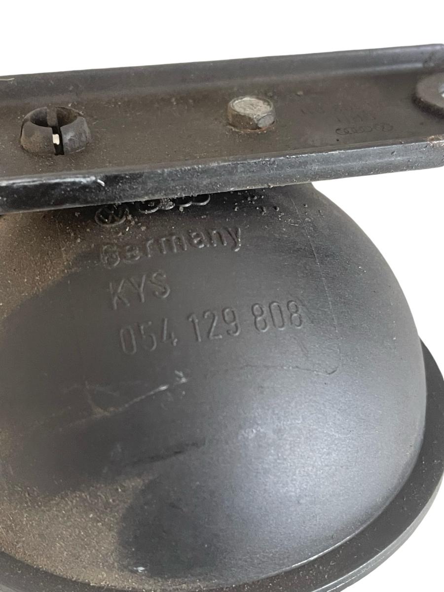 Rezervor de aer vacuum VOLKSWAGEN GOLF IV 1J1 1997 - 2007 1.9 TDI AJM  054129808 – foto 3