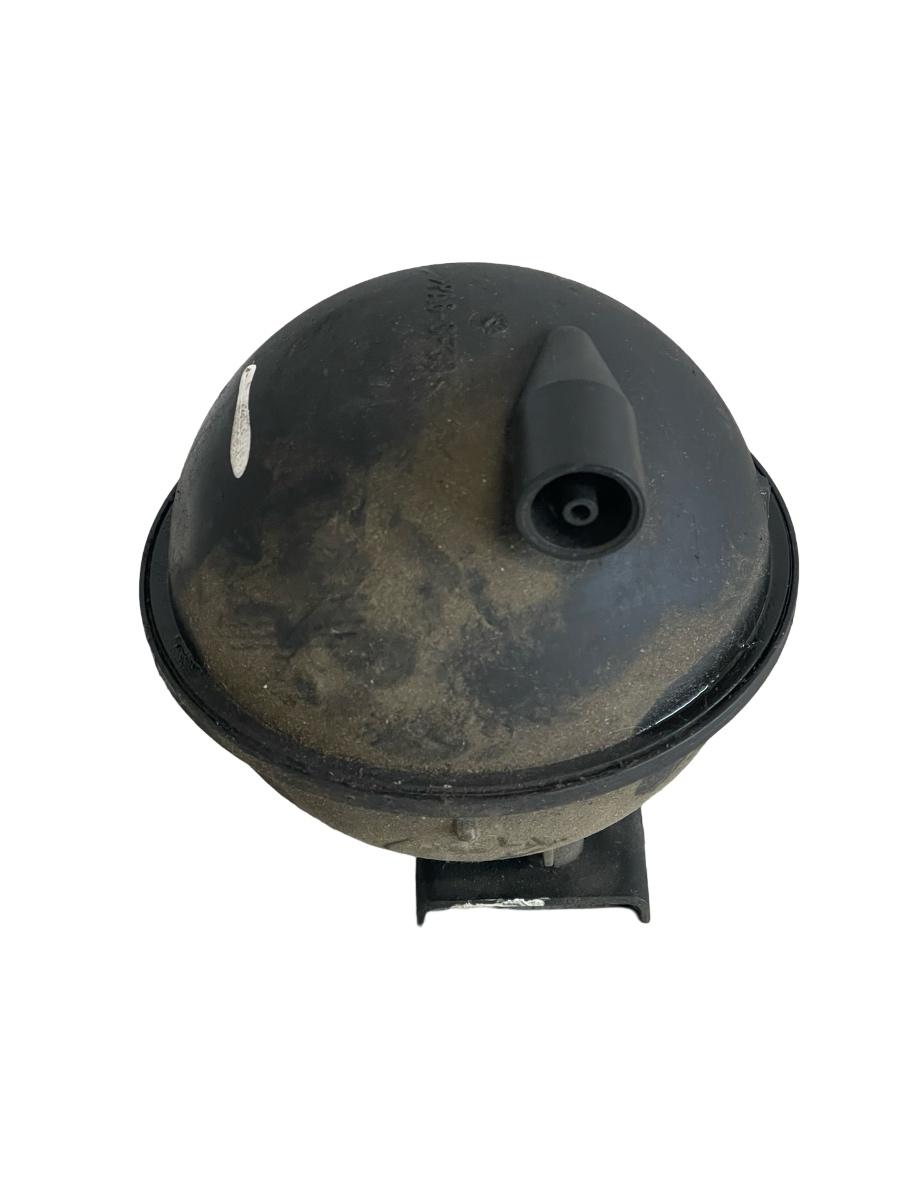 Rezervor de aer vacuum VOLKSWAGEN GOLF IV 1J1 1997 - 2007 1.9 TDI AJM  054129808