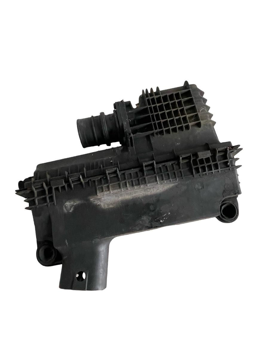 Carcasa filtru de aer RENAULT CLIO II Box SB0/1/2_ 1998 - > 1.5DCI E3 8200089030