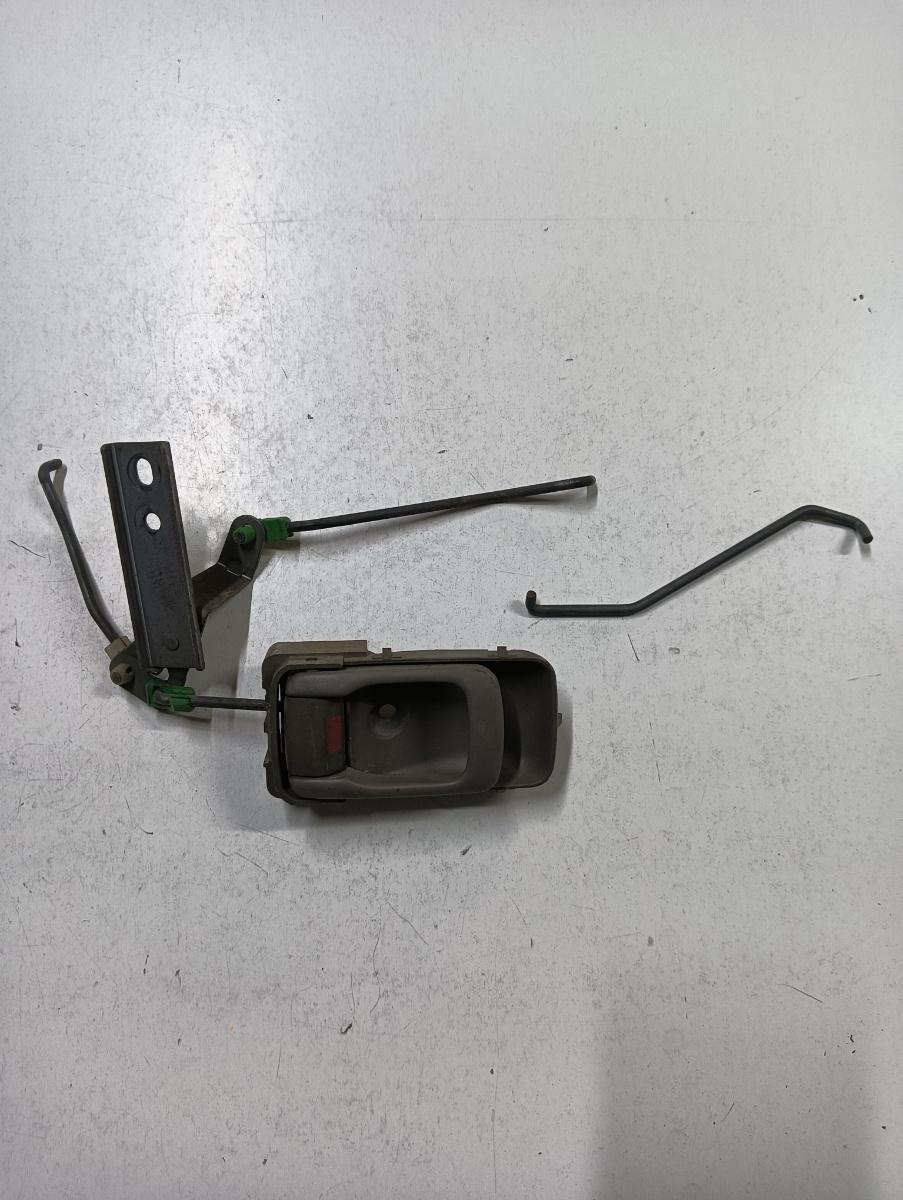 Maner deschidere usa interior  stanga fata NISSAN PATROL GR V Wagon Y61 1997 - > 825534h111