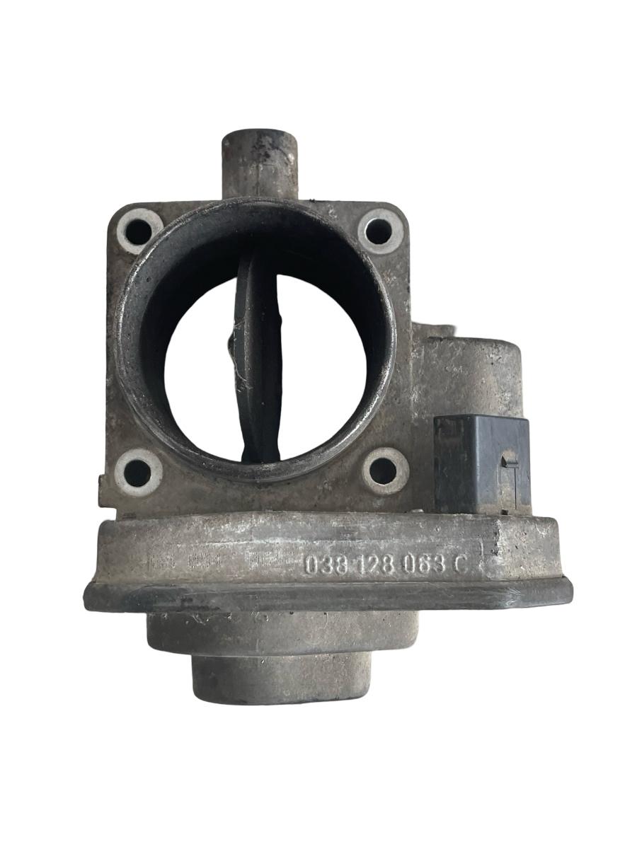 Clapeta de acceleratie VOLKSWAGEN CADDY III Box 2KA, 2KH, 2CA, 2CH 2004 - 2015 2.0 SDI BDJ, BST 038128063C
