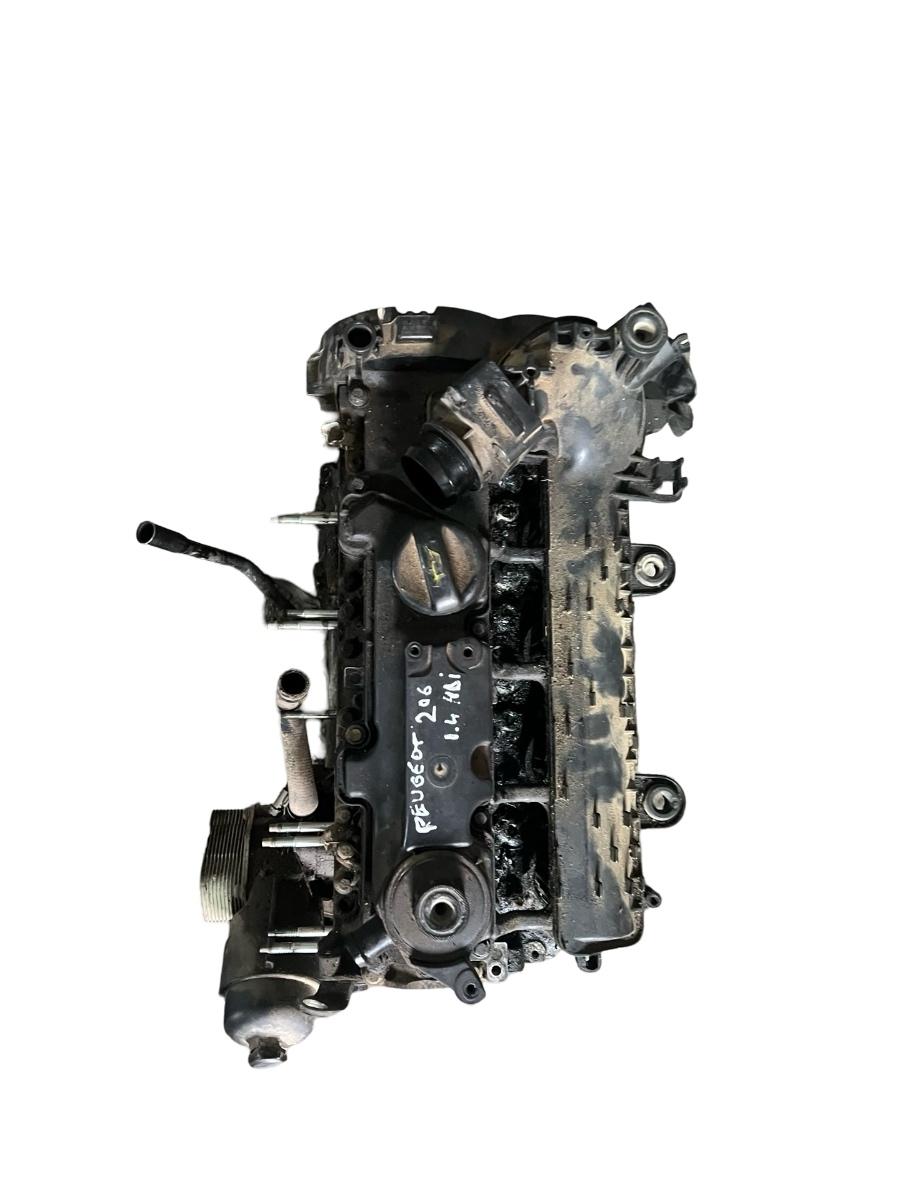 Motor PEUGEOT 206 Hatchback 2A/C 1998 - > 1.4 HDi 8HX (DV4TD)