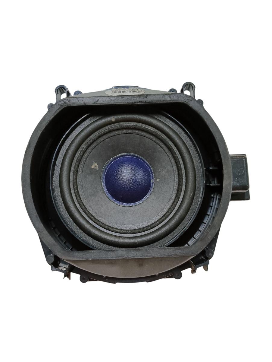 Boxa auto sub scaun stanga fata BMW X5 II E70 2006 - 2013 697188004