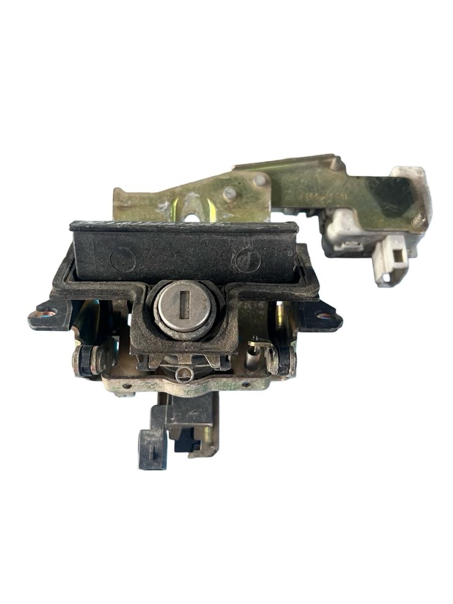 Buton deschidere hayon/portbagaj SKODA OCTAVIA 1U2 1996 - 2010