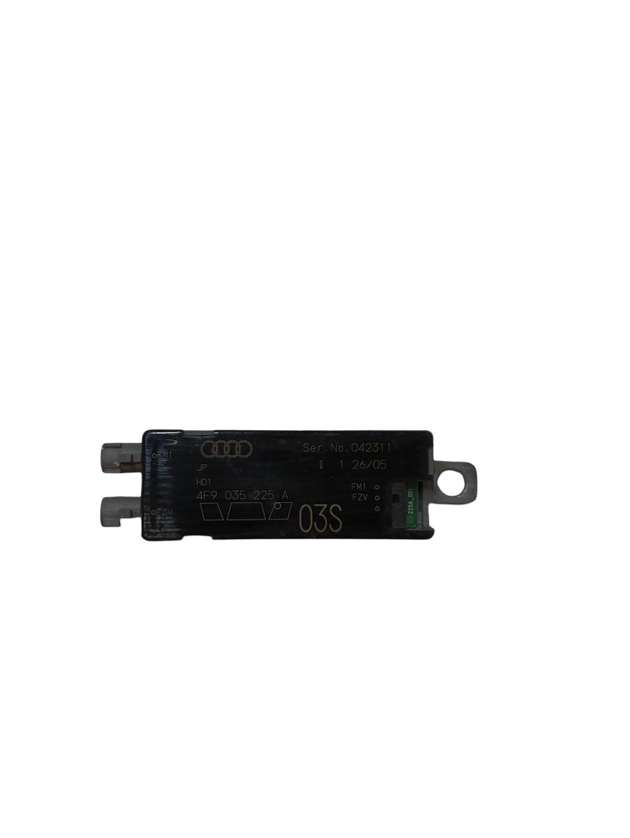 Antena GPS AUDI A6 III Avant 4F5, C6 2005 - 2011 TDI BLB, BRE 4f9035225a