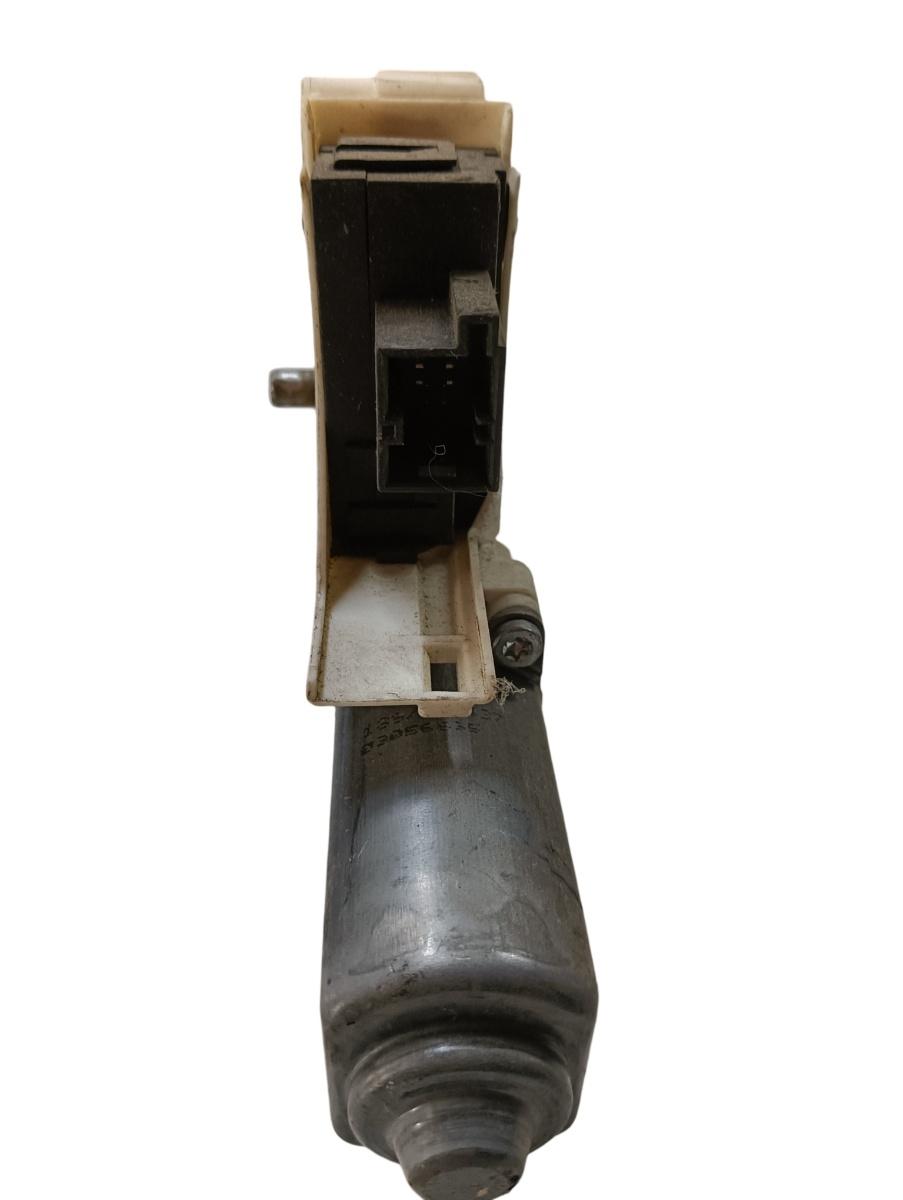Motoras geam pivotant dreapta fata AUDI A6 III Avant 4F5, C6 2005 - 2011 TDI BLB, BRE 4f0959802d – foto 2