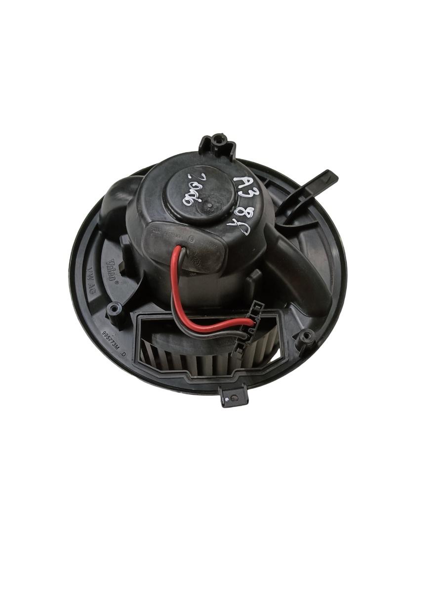 Aeroterma  AUDI A3 II 8P1 2003 - 2013 F995748o – foto 2