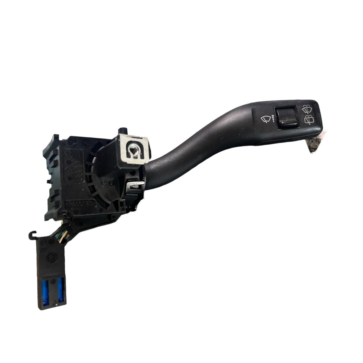 Maneta indicatoare de semnalizare AUDI A3 II 8P1 2003 - 2013 – foto 2
