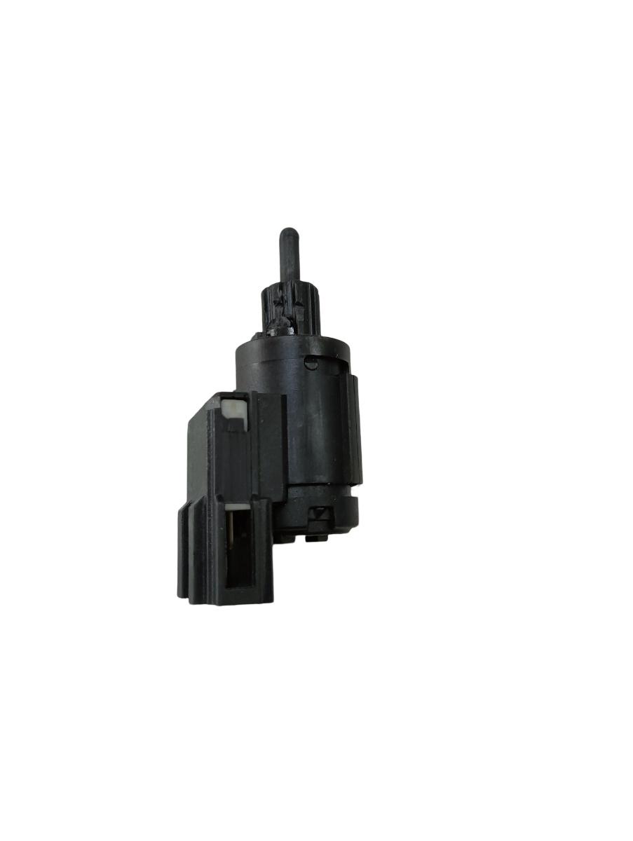 Comutator senzor pedala de frana AUDI A3 II 8P1 2003 - 2013 3b0945511c