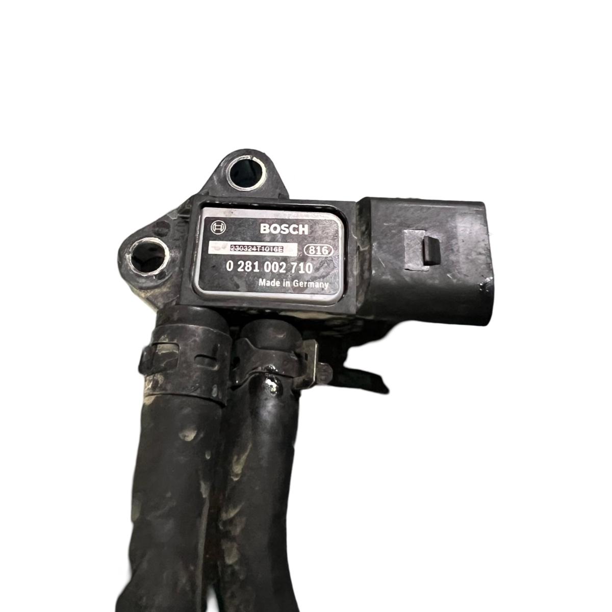 Senzor AUDI Q7 4LB 2006 - 2016, VOLKSWAGEN GOLF V 1K1 2003 - 2009 TDI BKC, BLS, BXE 0281002710