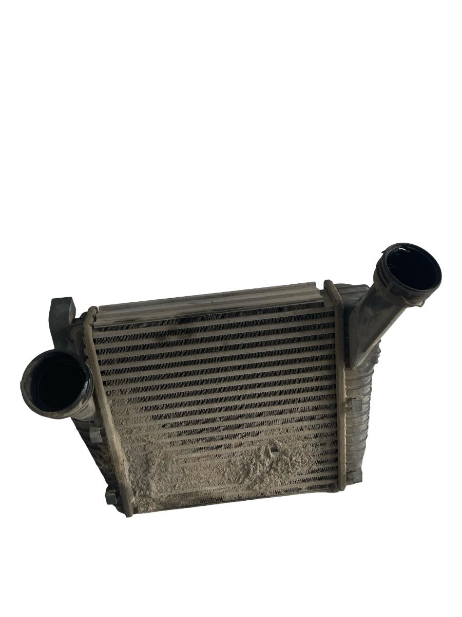 Radiator intercooler dreapta AUDI Q7 4LB 2006 - 2016 3.0 TDI quattro BUG 1475261023