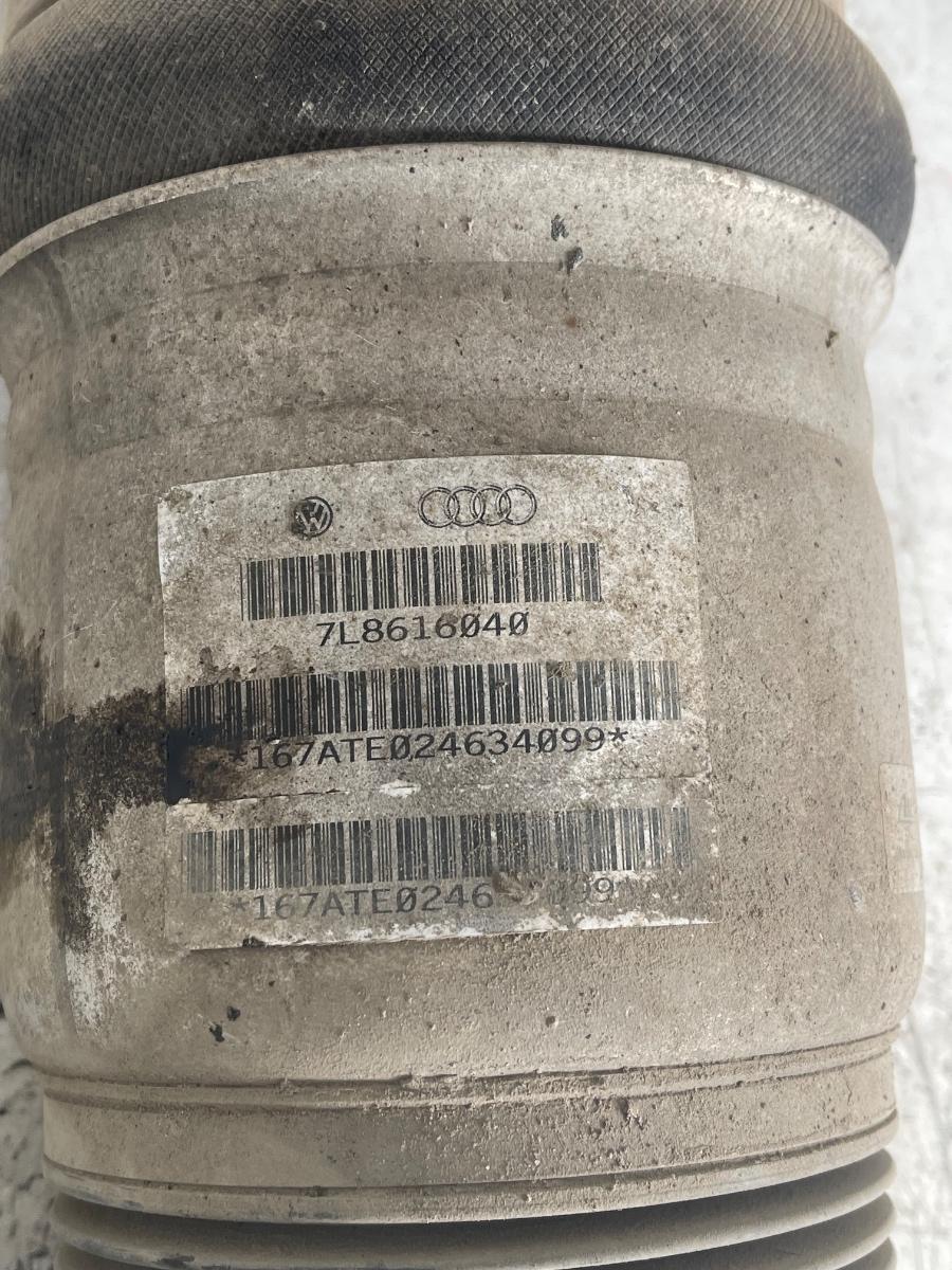 Perna de aer suspensie pneumatica dreapta fata AUDI Q7 4LB 2006 - 2016 3.0 TDI quattro BUG 7L8616040 – foto 2