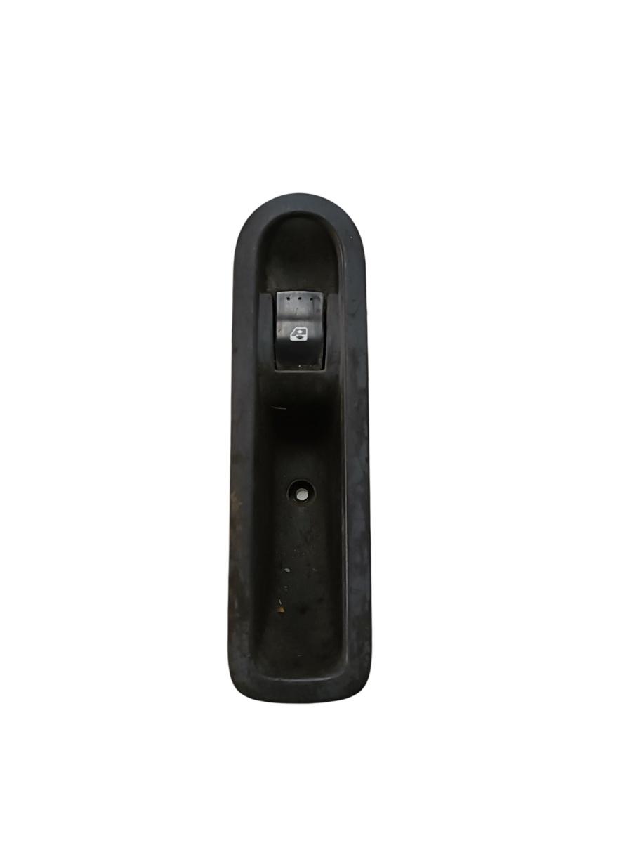 Buton geam electric  dreapta fata RENAULT SCENIC II JM0/1_ 2003 - >