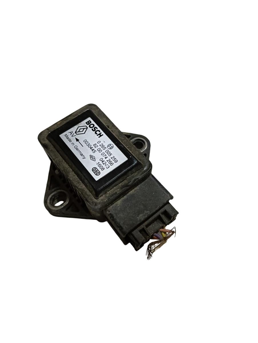 Senzor ESP de viteza la viraje RENAULT MEGANE II Saloon LM0/1_ 2003 - > 0265005259