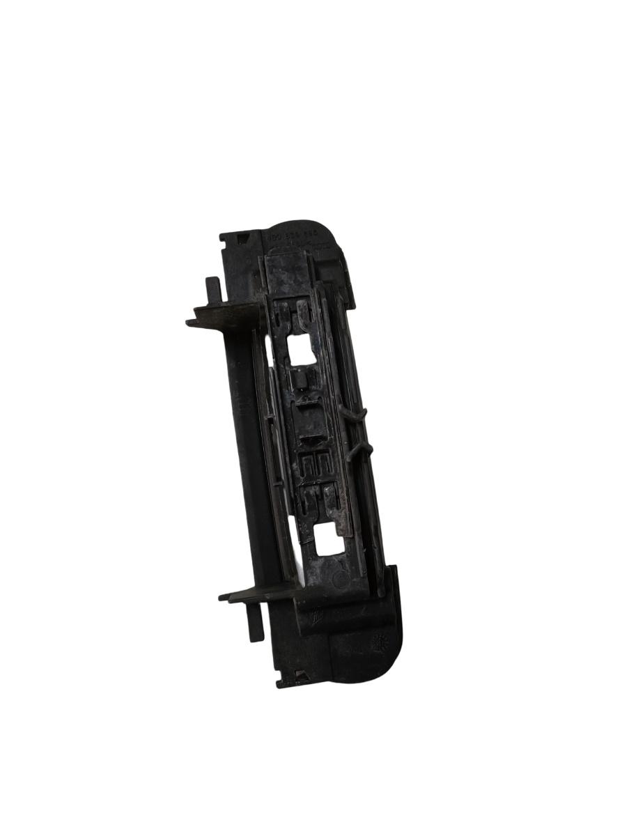 Ornament maner usa interior  dreapta spate AUDI A3 II Sportback 8PA 2004 - 2015 TDI 16V BKD, CBAB, CFFB, CLJA 4b0839885