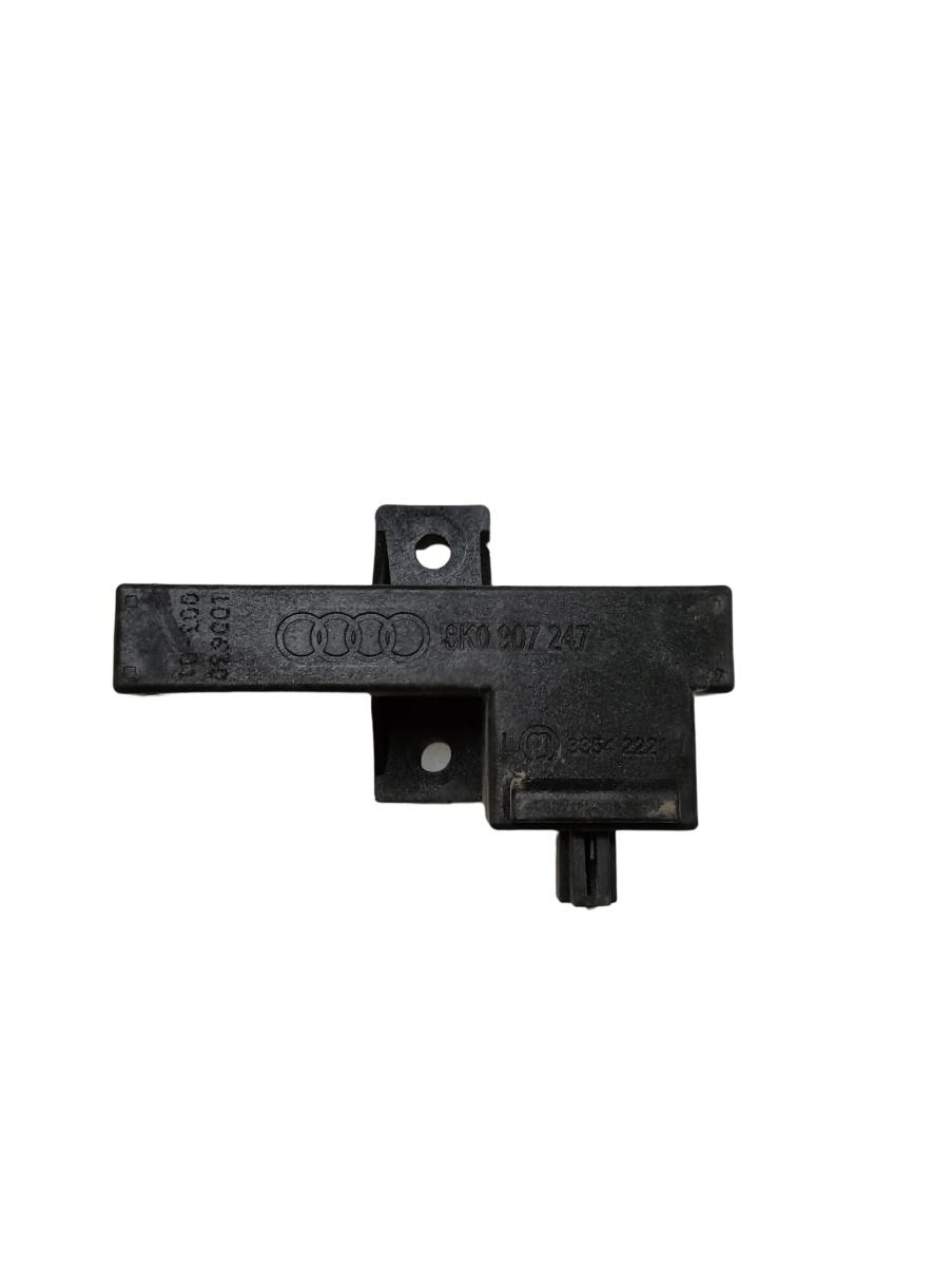 Antena GPS stanga AUDI A8 III 4H2, 4H8, 4HC, 4HL 2009 - 2018 VAG 8k0907247 – foto 2