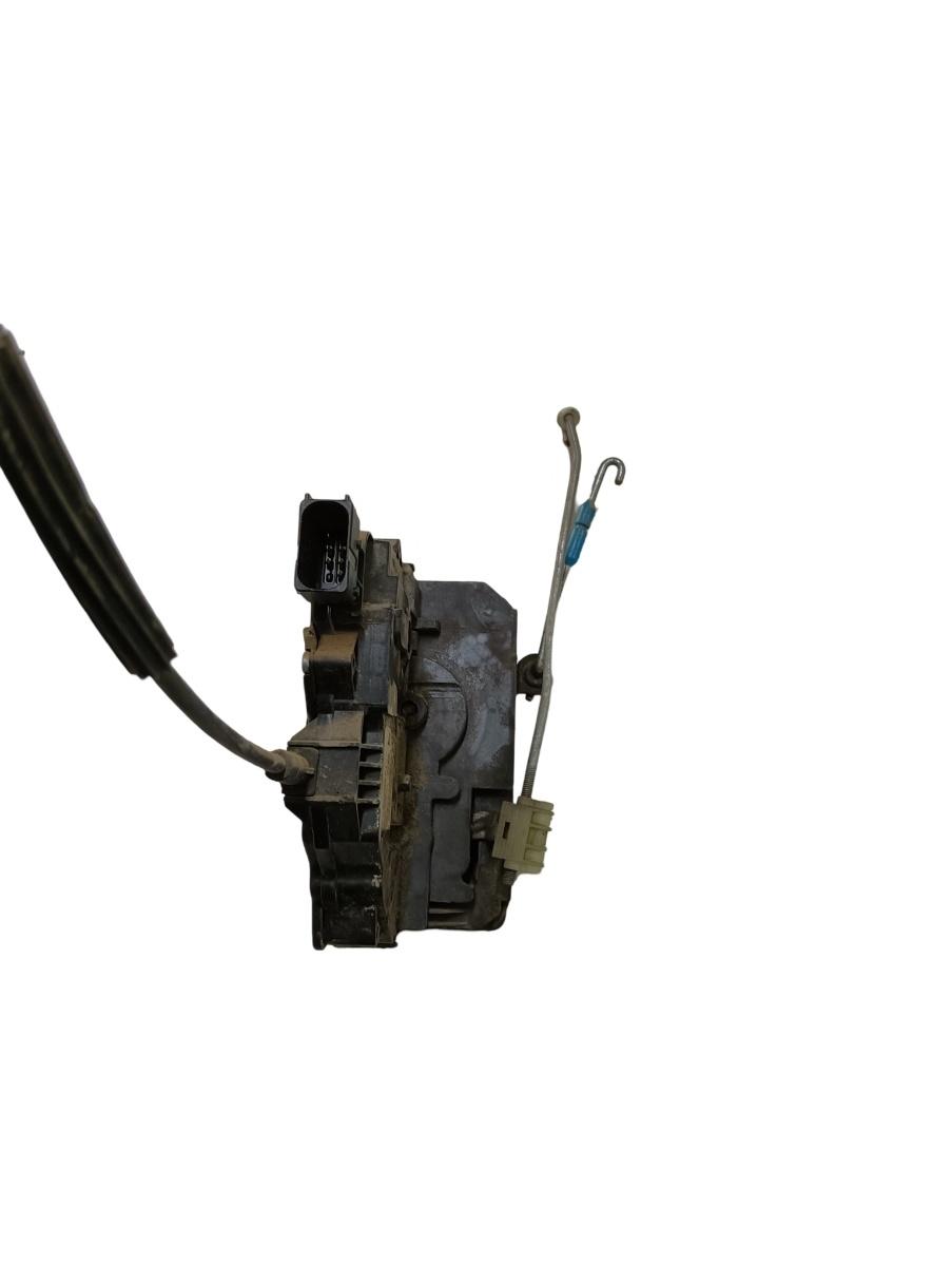 Broasca usa stanga fata OPEL MERIVA X03 2003 - 2010