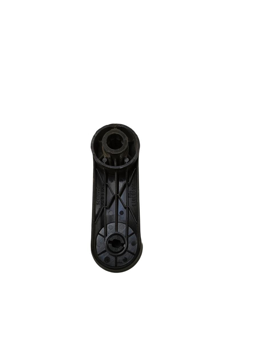 Maner deschidere geam manual  dreapta spate OPEL MERIVA X03 2003 - 2010 – foto 2