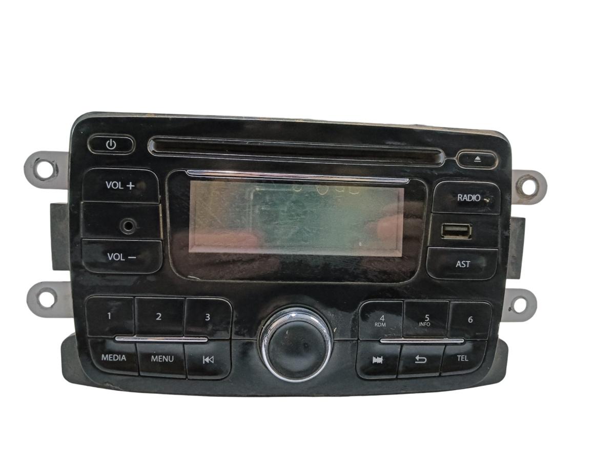 Cd player auto  DACIA DUSTER 2010 - > 281152320r