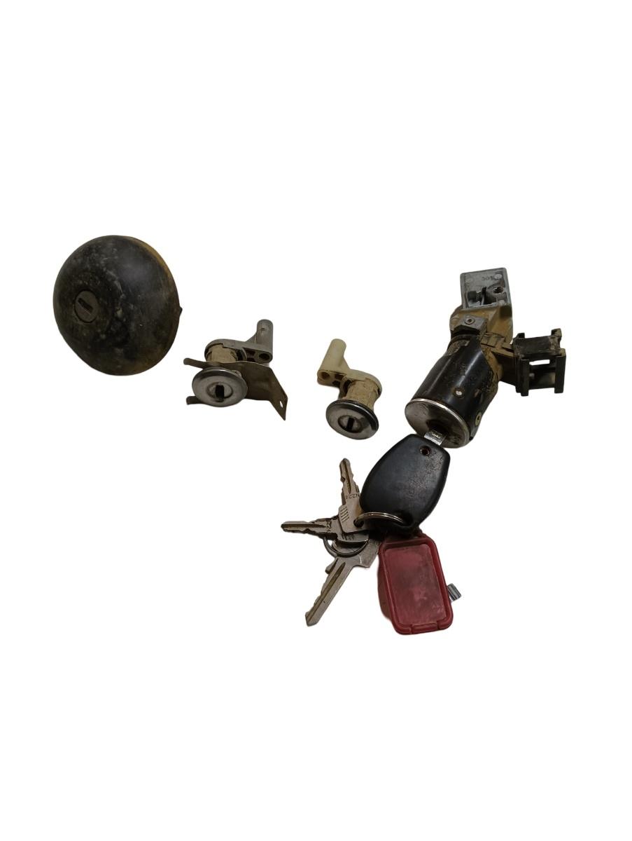 Contact/butuc/buson rezervor KIT DACIA DUSTER 2010 - > – foto 2
