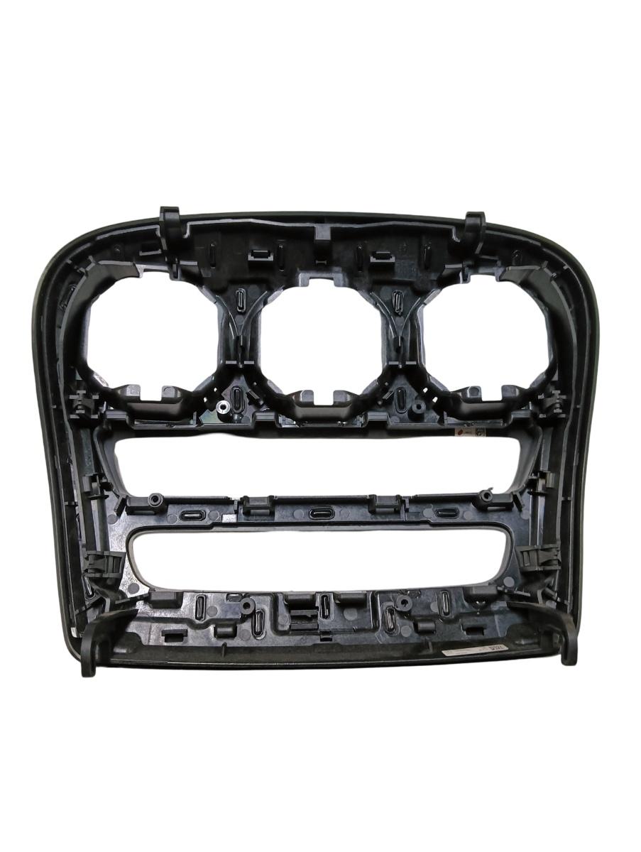 Ornamente grila ventilatie  MERCEDES-BENZ C-CLASS W205 2013 - > – foto 2