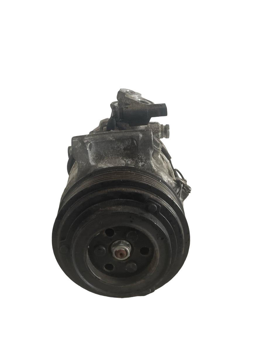 Compresor  AC MERCEDES-BENZ C-CLASS W205 2013 - > A0008303801