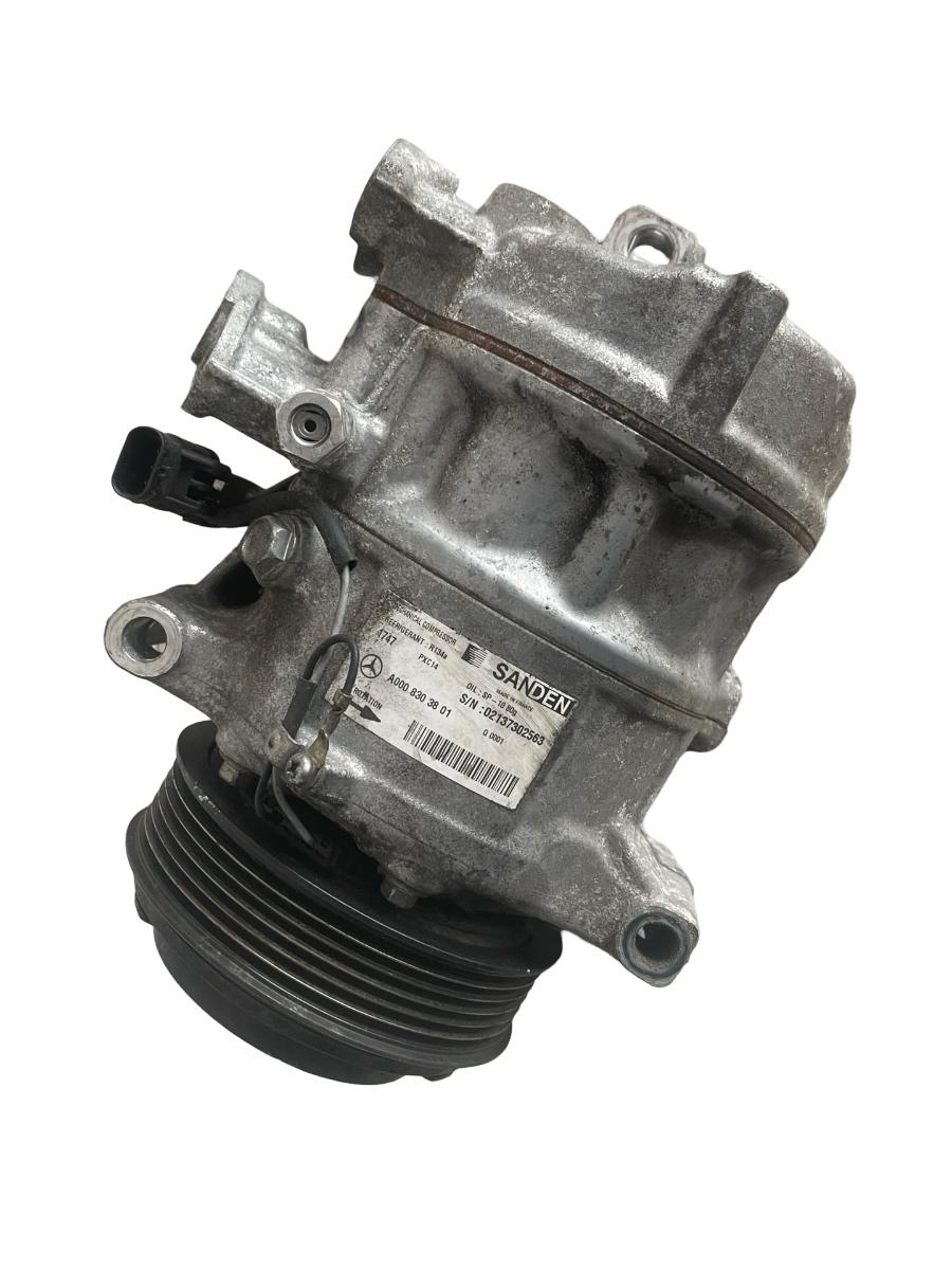 Compresor  AC MERCEDES-BENZ C-CLASS W205 2013 - > A0008303801 – foto 3