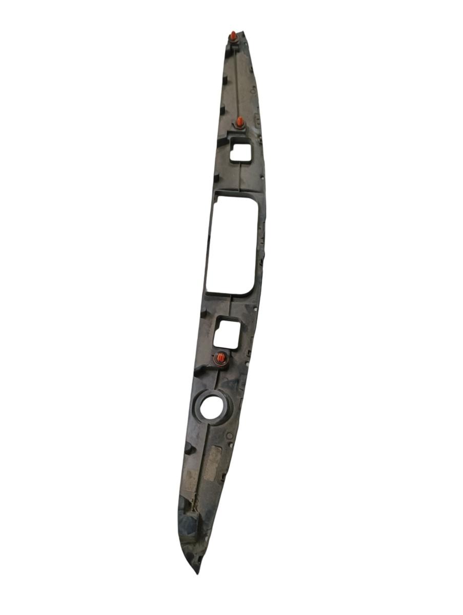 Ornament portbagaj  MERCEDES-BENZ C-CLASS W205 2013 - > – foto 2