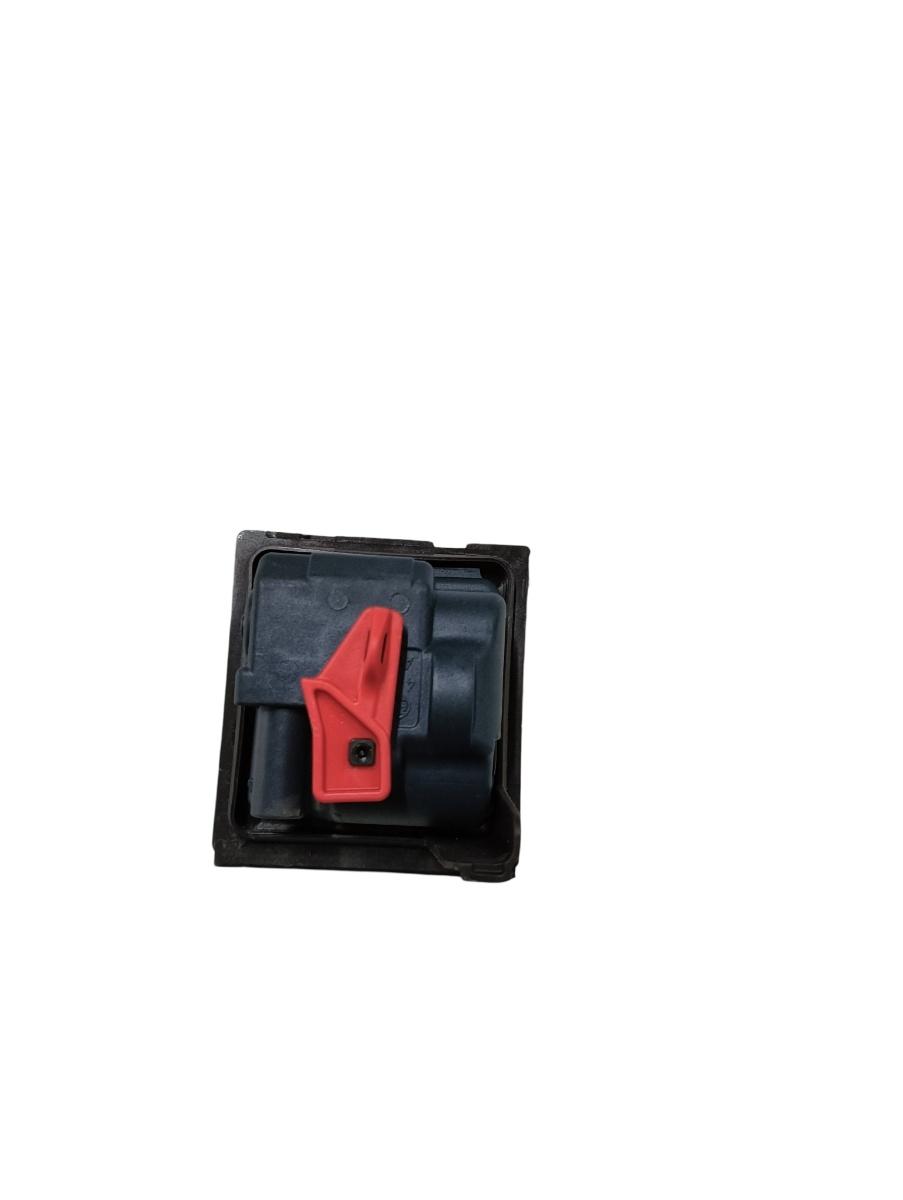 Motoras blocare usita rezervor combustibil MERCEDES-BENZ C-CLASS W205 2013 - > A0008202303
