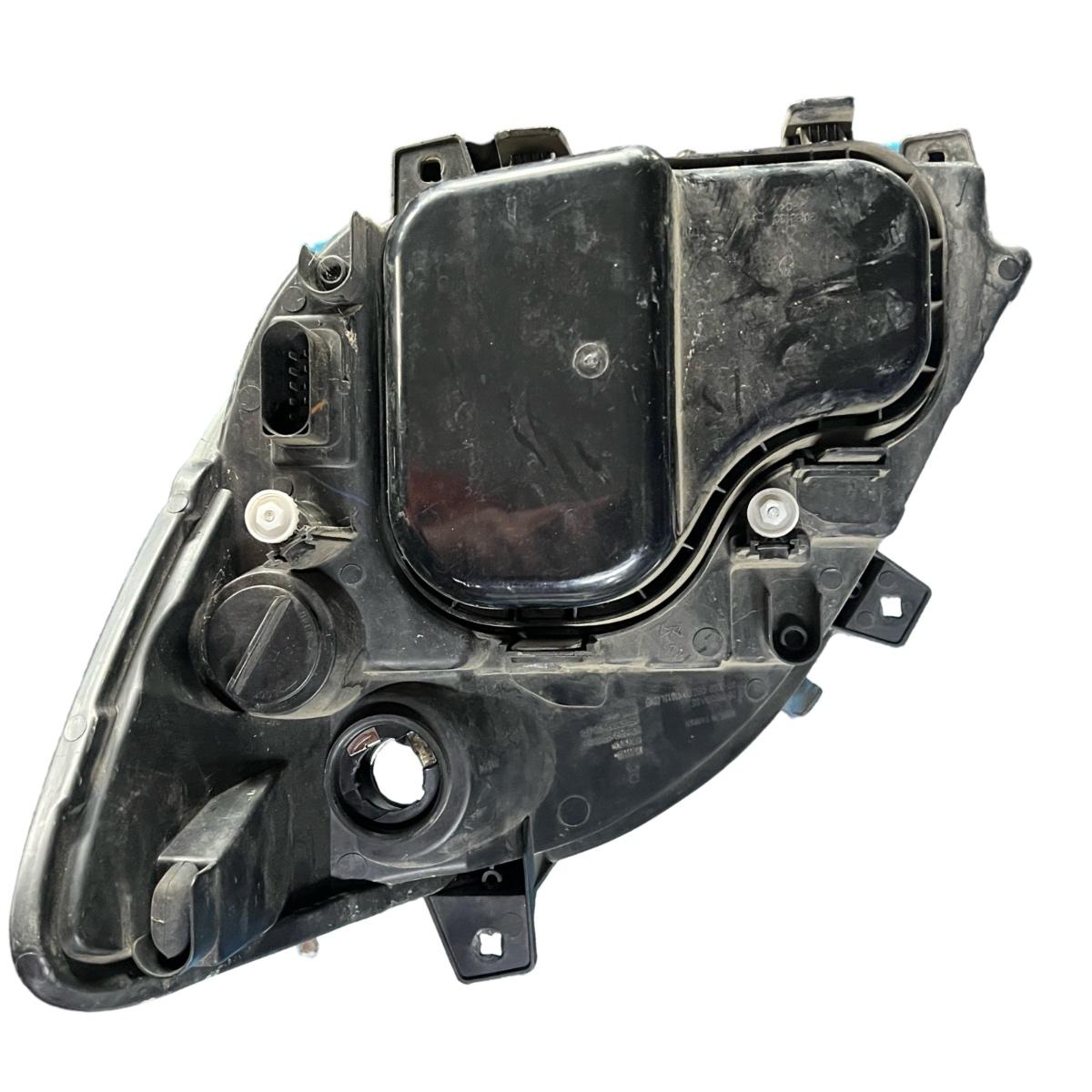 Far dreapta MERCEDES-BENZ SPRINTER 3,5-t Bus 906 2006 - > – foto 3