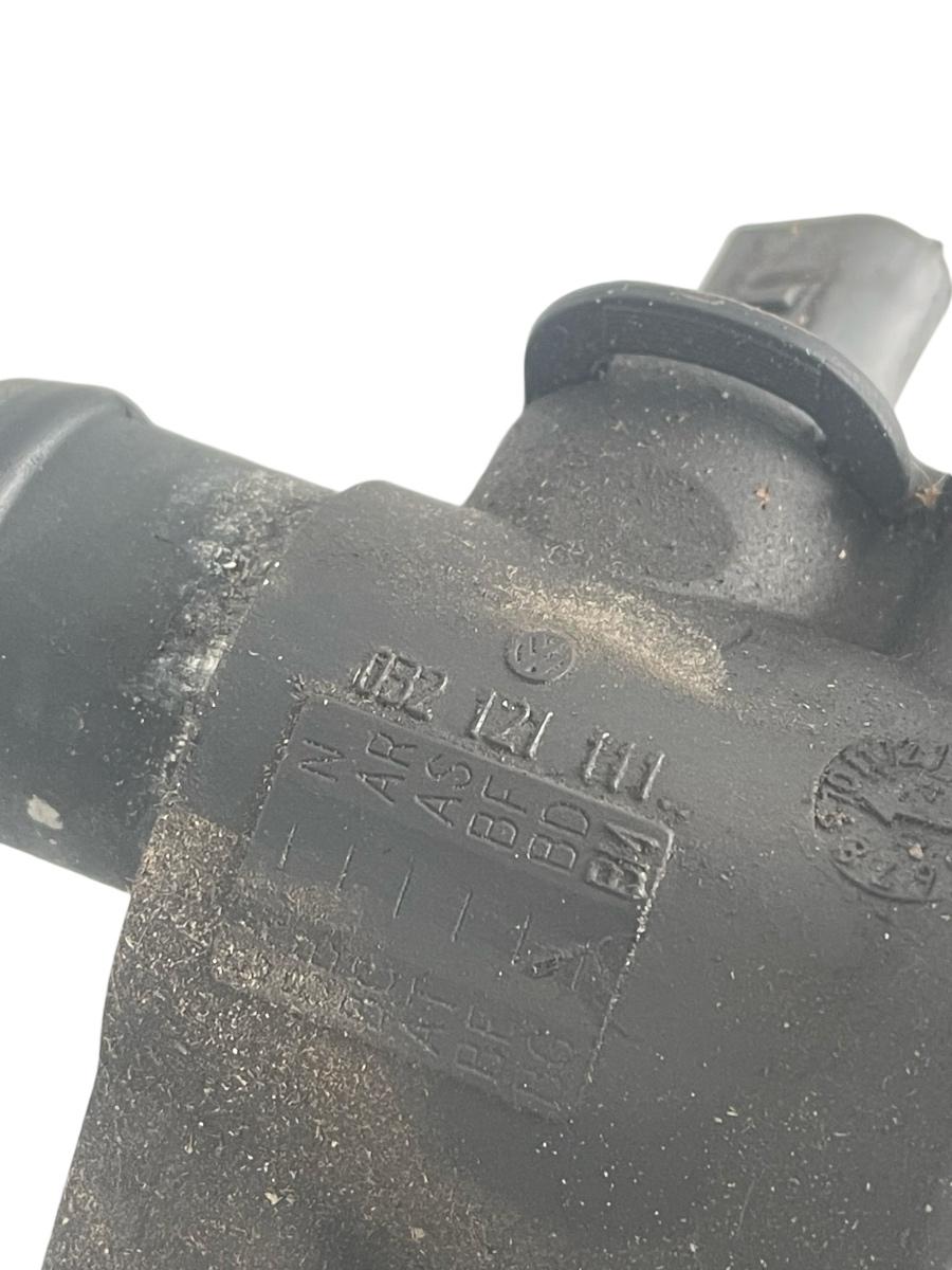 Carcasa termostat + conducte lichid de racire motor VOLKSWAGEN GOLF V 1K1 2003 - 2009 1.4 16V BCA 032121111 – foto 2