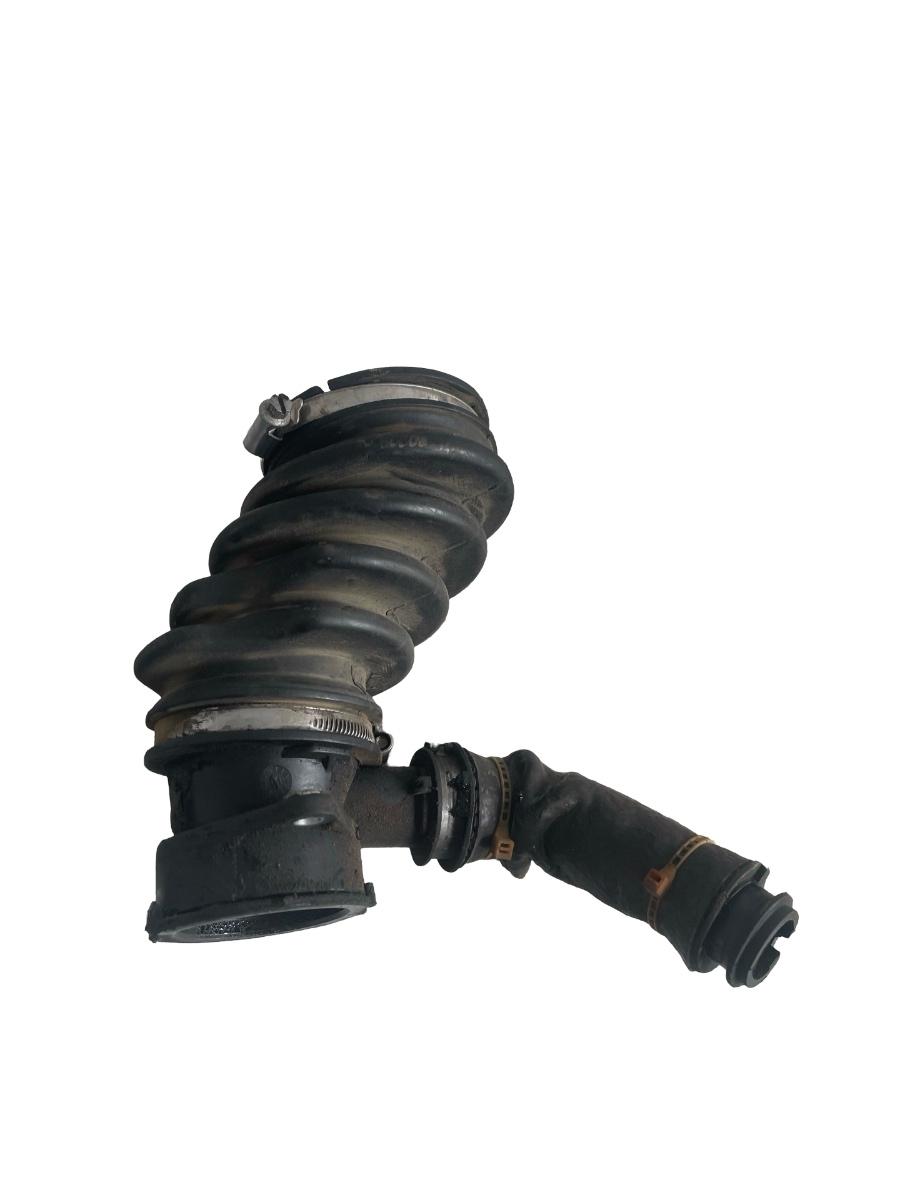 Furtun admisie aer FORD FOCUS III Saloon 2010 - > 1.6 TDCi T1DA, T1DB 1051412S03