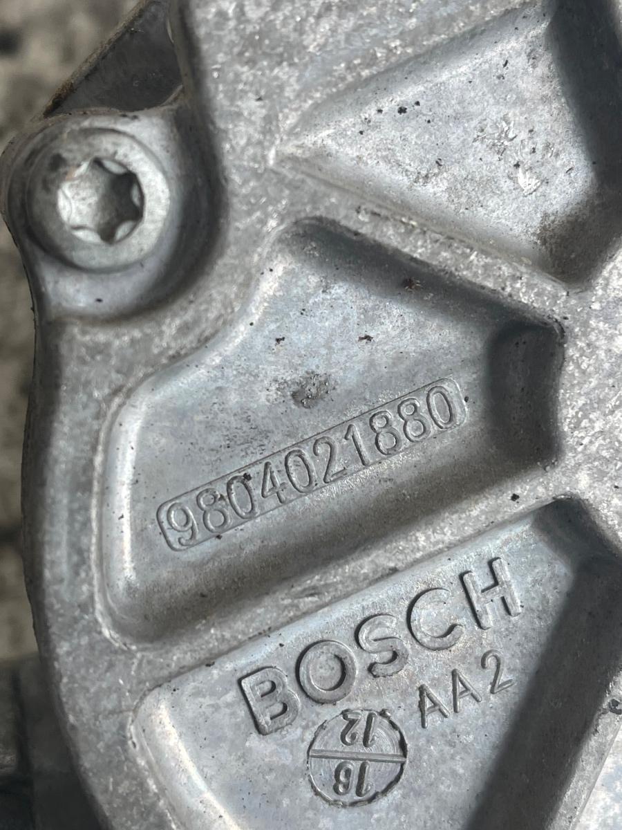 Pompa de vacuum FORD FOCUS III Saloon BM 2010 - > 1.6 TDCi T1DA, T1DB 9804021880 – foto 3