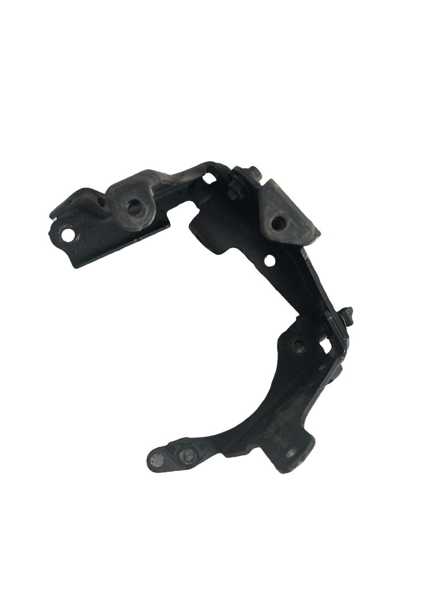 Suport carcasa filtru combustibil FORD FOCUS III Saloon BM 2010 - > 1.6 TDCi T1DA, T1DB AV6Q-9A072-AB