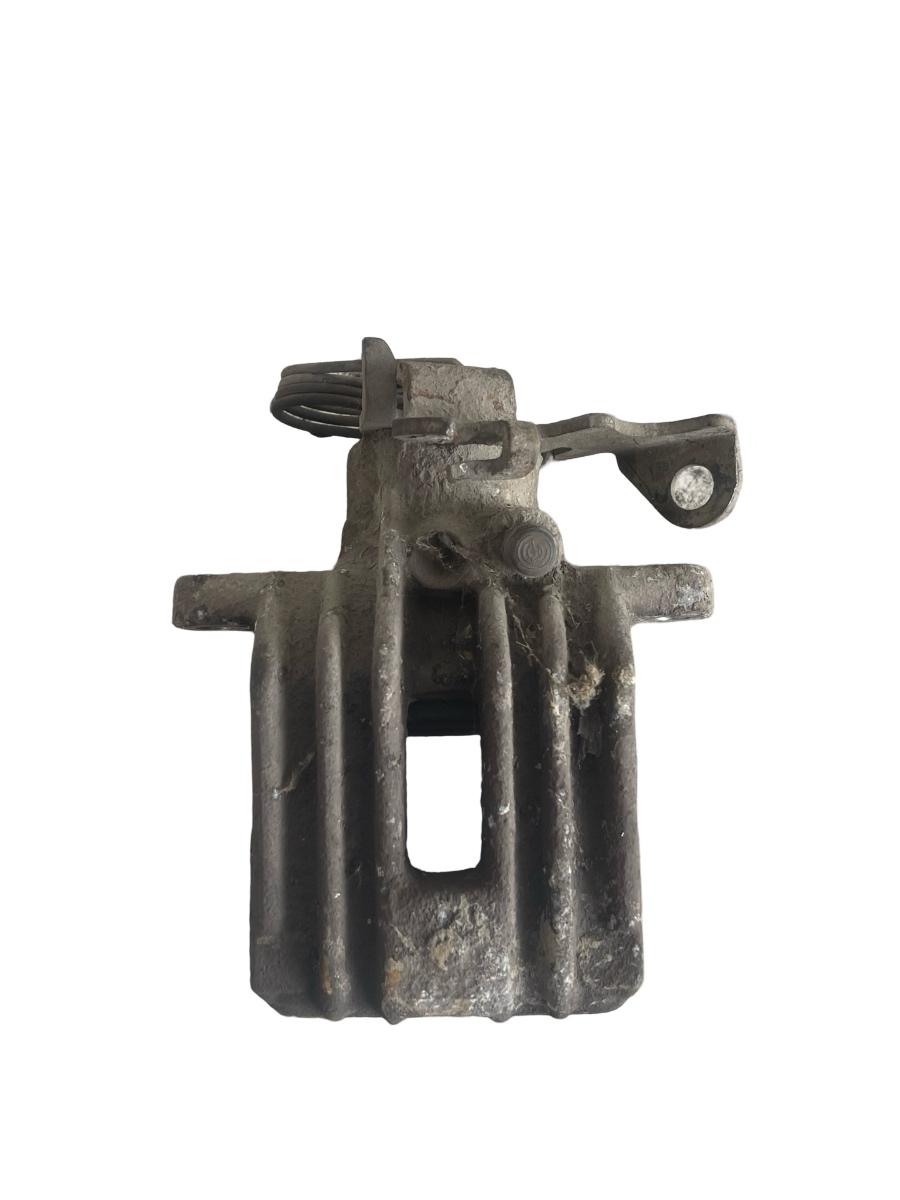 Etrier frana dreapta spate VOLKSWAGEN PASSAT B5.5 2001