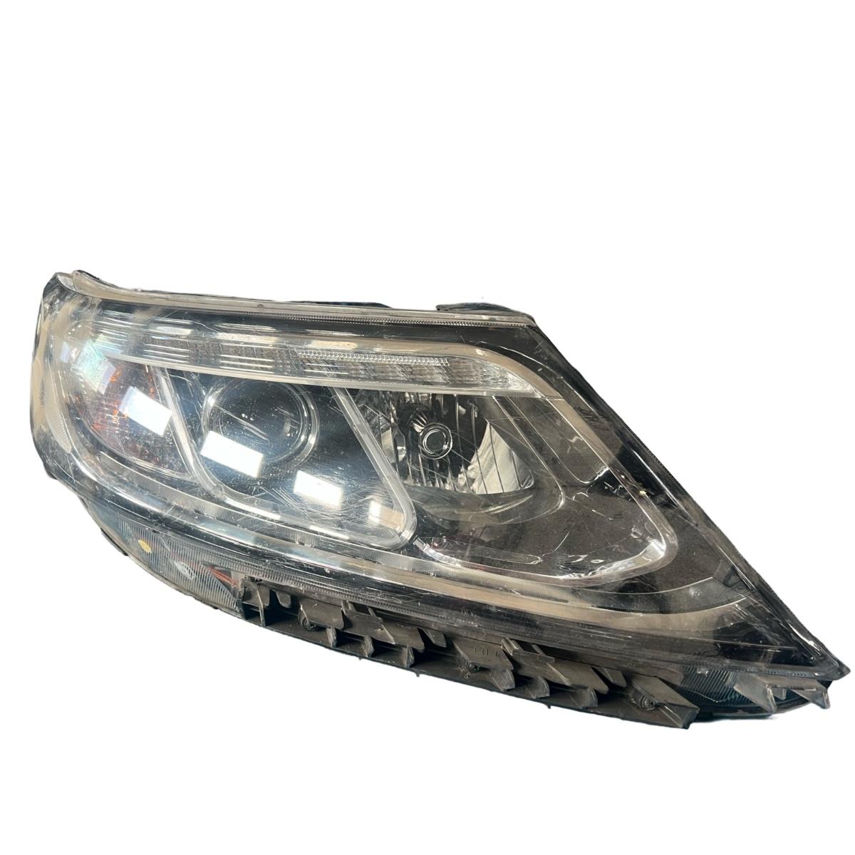 Far dreapta KIA SORENTO III UM 2015 - > 921022P700