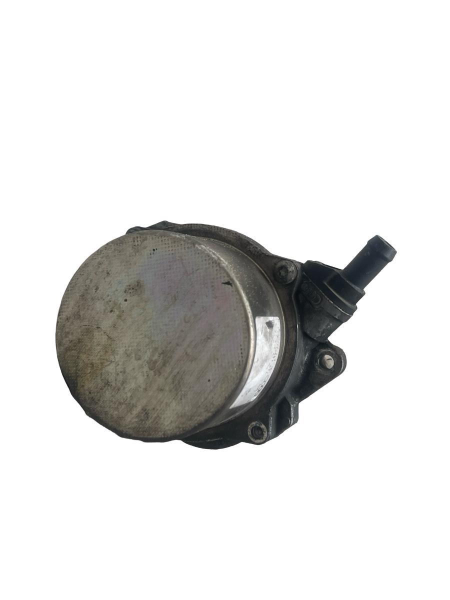 Pompa de vacuum AUDI Q7 4LB 2006 - 2016 3.0 TDI quattro BUG – foto 3