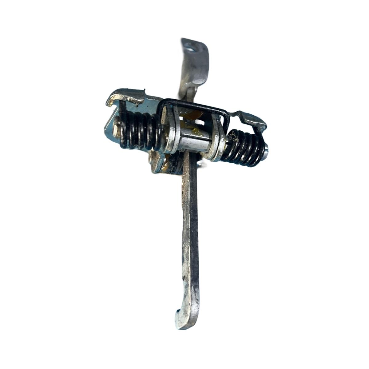 Limitator portiera fata dreapta fata DACIA DUSTER 2017 - >
