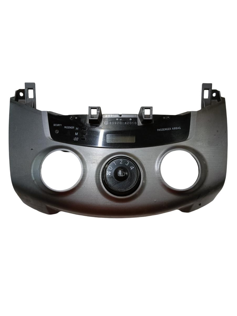 Climatizare  TOYOTA RAV 4 III _A3_ 2005 - 2013 8392042010